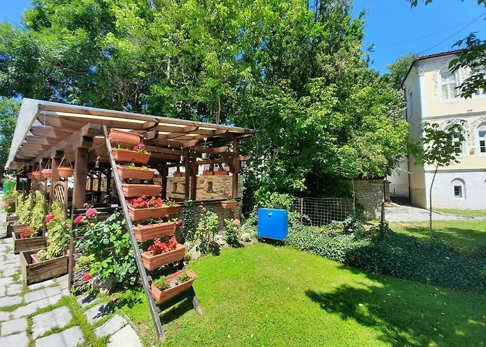 семеен хотел-ресторант маламовата къща Хотел Гоце Делчев